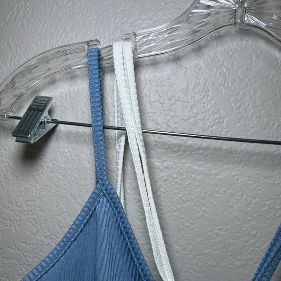 NEW Cider Blue & White Two-Tone Ruffle Hem Ribbed‎ Crop Top boho summer festival - Picture 4 of 6